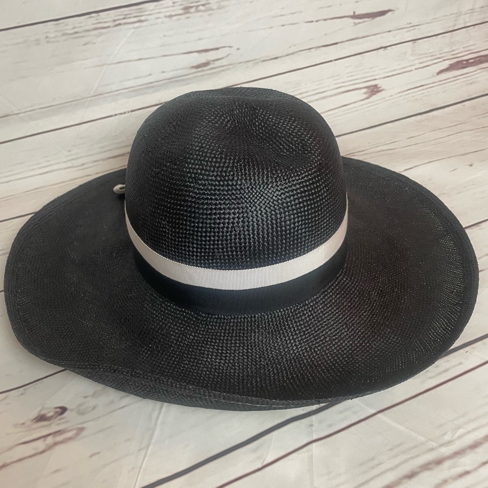 Vintage Liz Claiborne Straw - Picture 2 of 8
